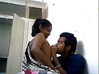 com indian college couple shacking up on a webcam